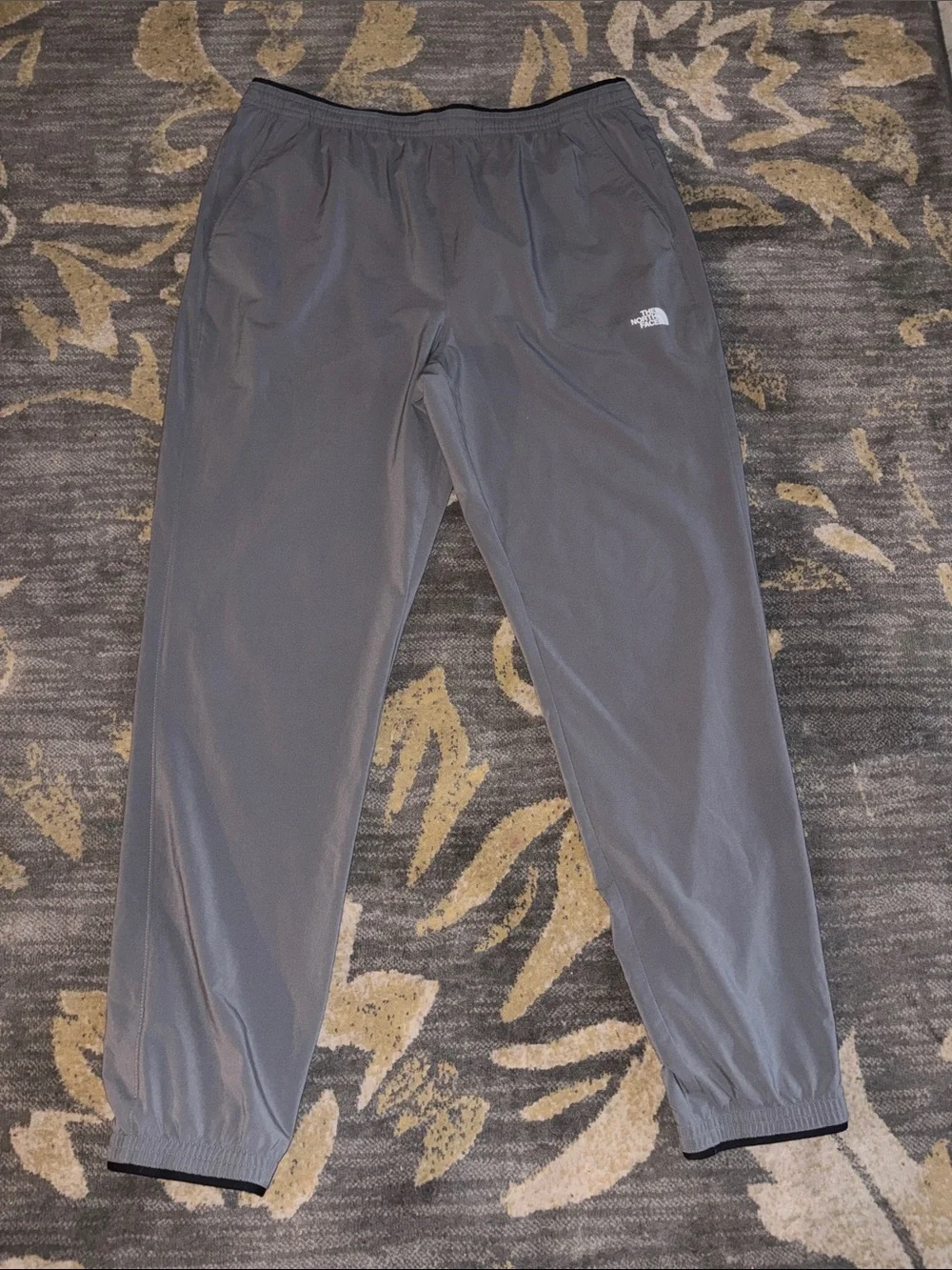The North Face Men's Charcoal Gray Jogger Sweatpants